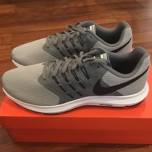 Nike Run Swift 9.5 Brand New
